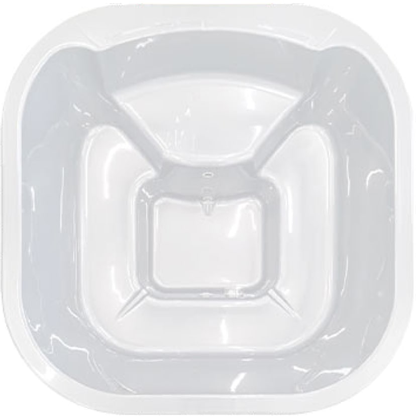 Square wood-fired hot tub with integrated VERTA heater, 4–6 person capacity